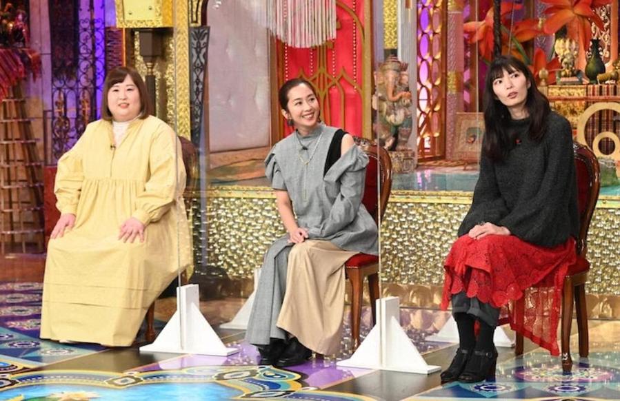 日本搞笑整人节目电梯视频，笑翻众人